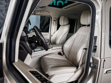 Mercedes-Benz G - 2020