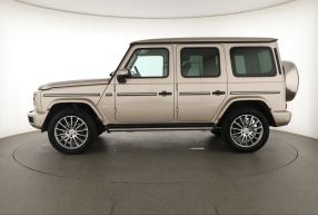 Mercedes-Benz G - 2020