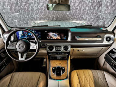 Mercedes-Benz G - 2020