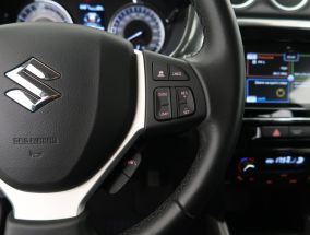 Suzuki Vitara - 2023