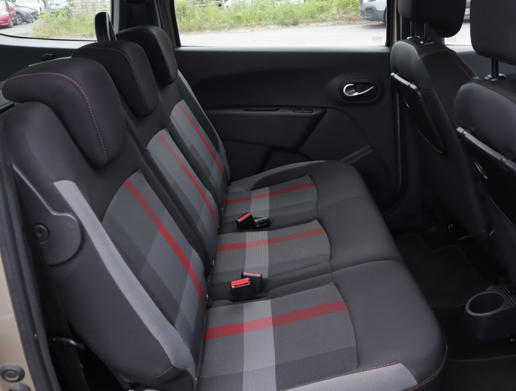 Dacia Lodgy