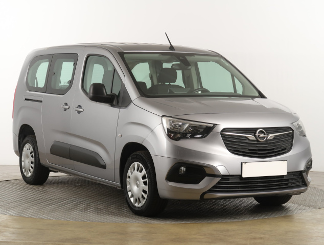 Opel Combo 2022