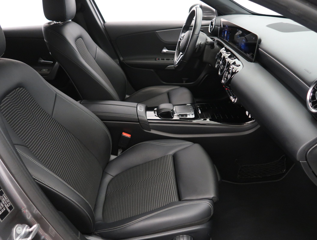Mercedes-Benz A
