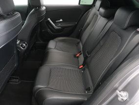 Mercedes-Benz A - 2019