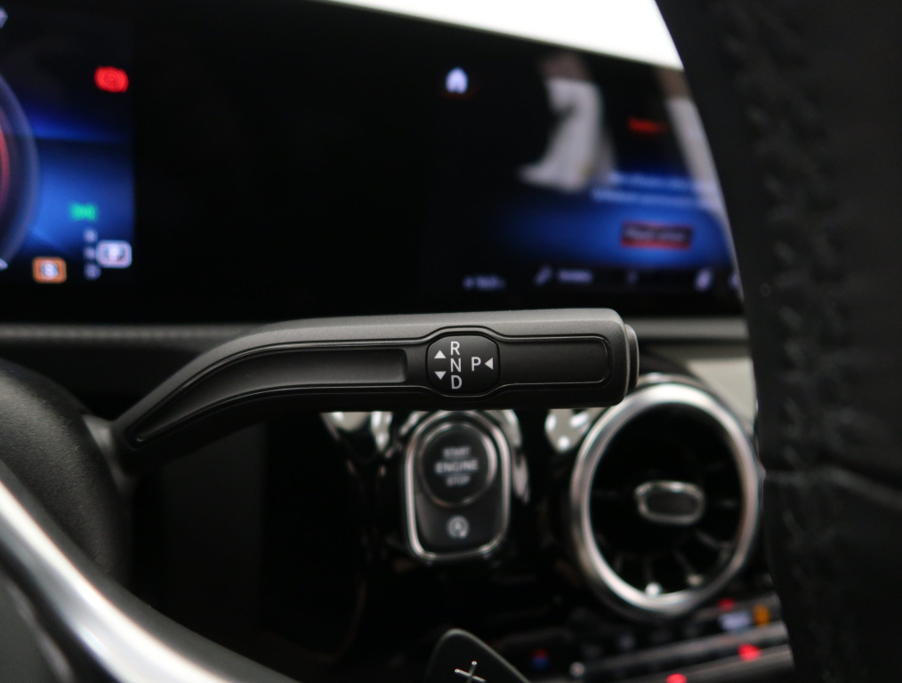 Mercedes-Benz A