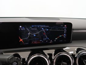Mercedes-Benz A - 2019