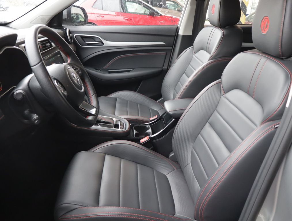 MG ZS SUV
