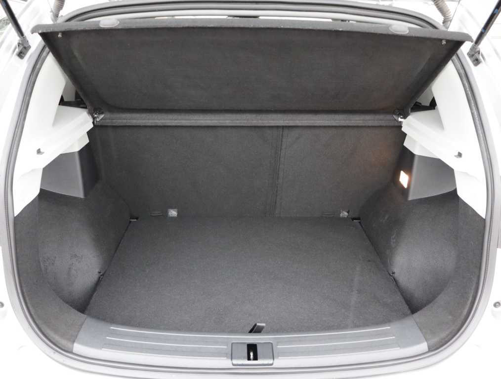 MG ZS SUV