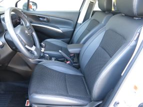 Suzuki SX4 S-Cross - 2023