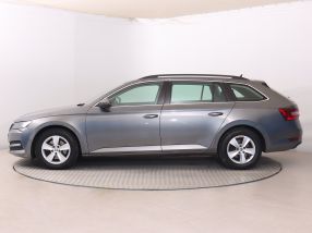 Skoda Superb - 2022