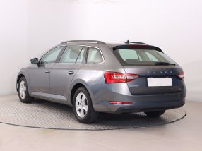Skoda Superb - 2022