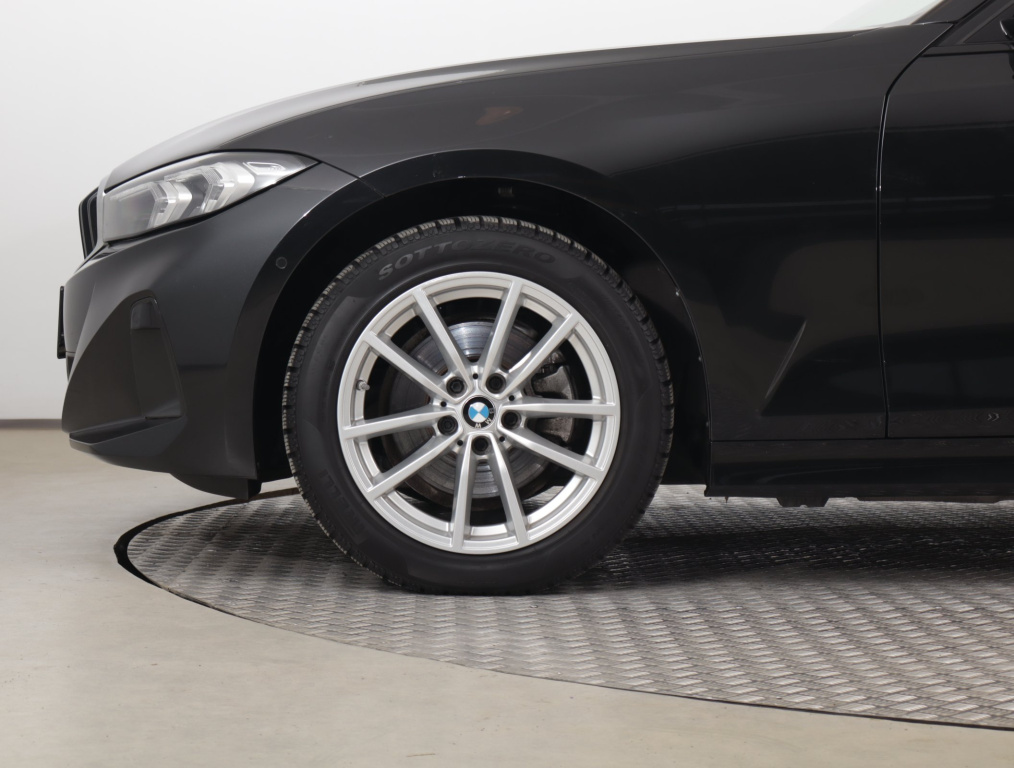 BMW 3