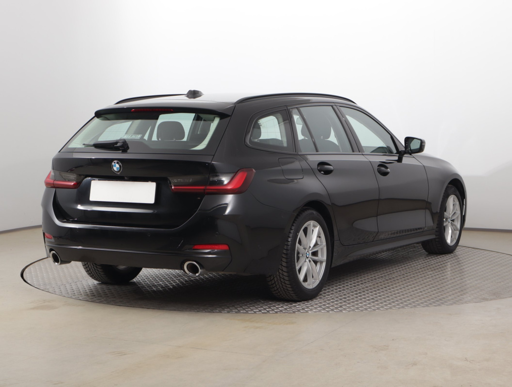 BMW 3