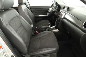 Suzuki Vitara - 2022