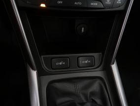 Suzuki SX4 S-Cross - 2024