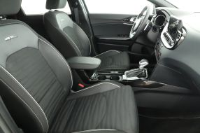 Kia ProCeed - 2024