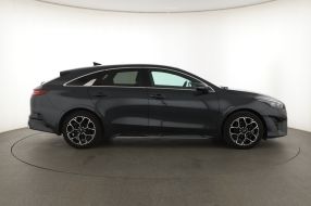 Kia ProCeed - 2024
