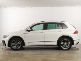 Volkswagen Tiguan - 2019