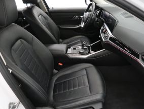 BMW 3 - 2021