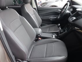 Ford Kuga - 2019