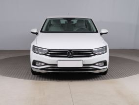 Volkswagen Passat - 2021