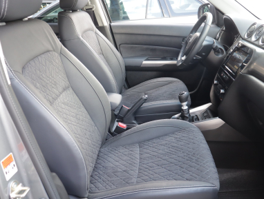 Suzuki Vitara - 2024