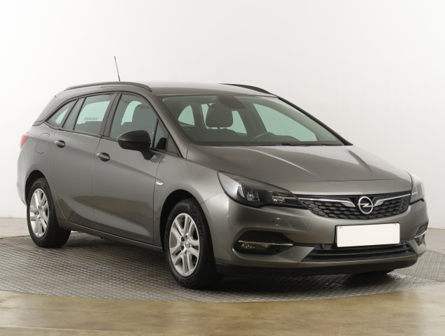 Opel Astra 2022