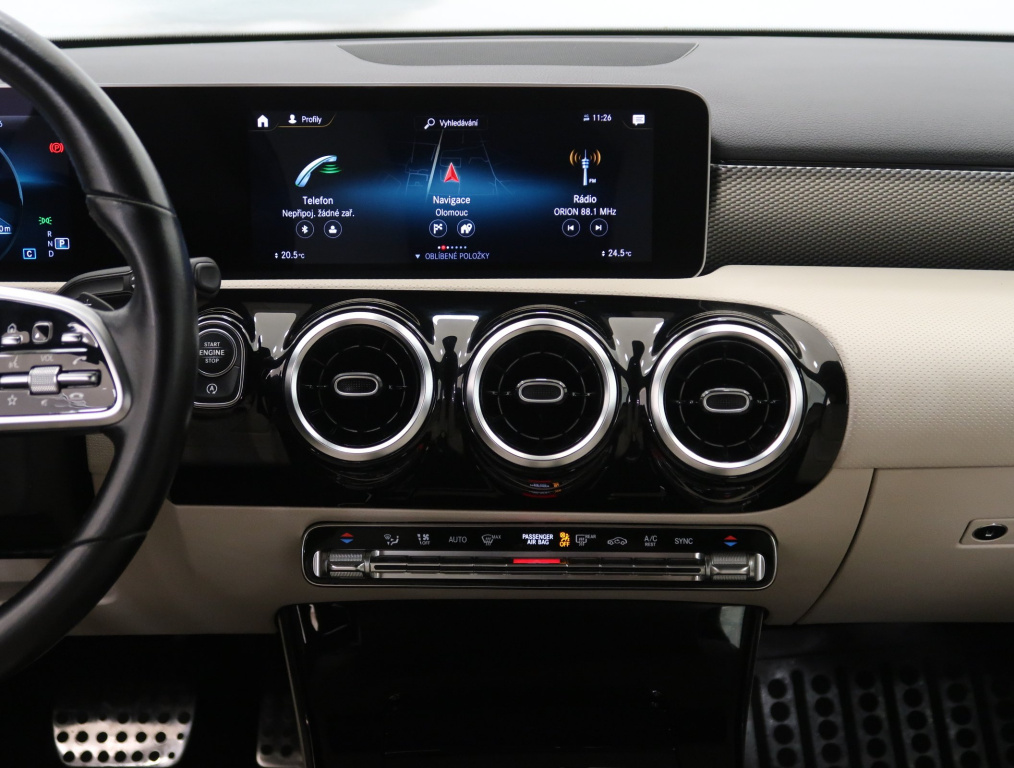 Mercedes-Benz A