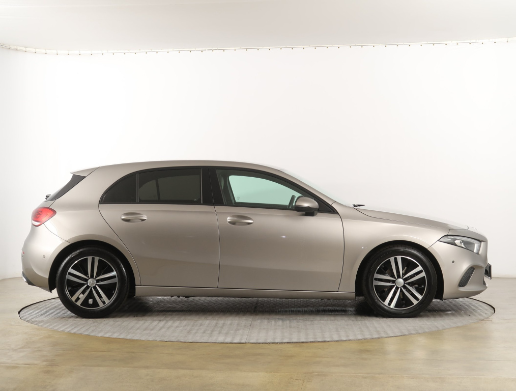 Mercedes-Benz A