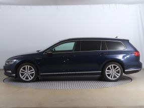 Volkswagen Passat - 2015