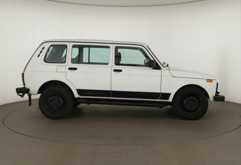 Lada Niva, 2017