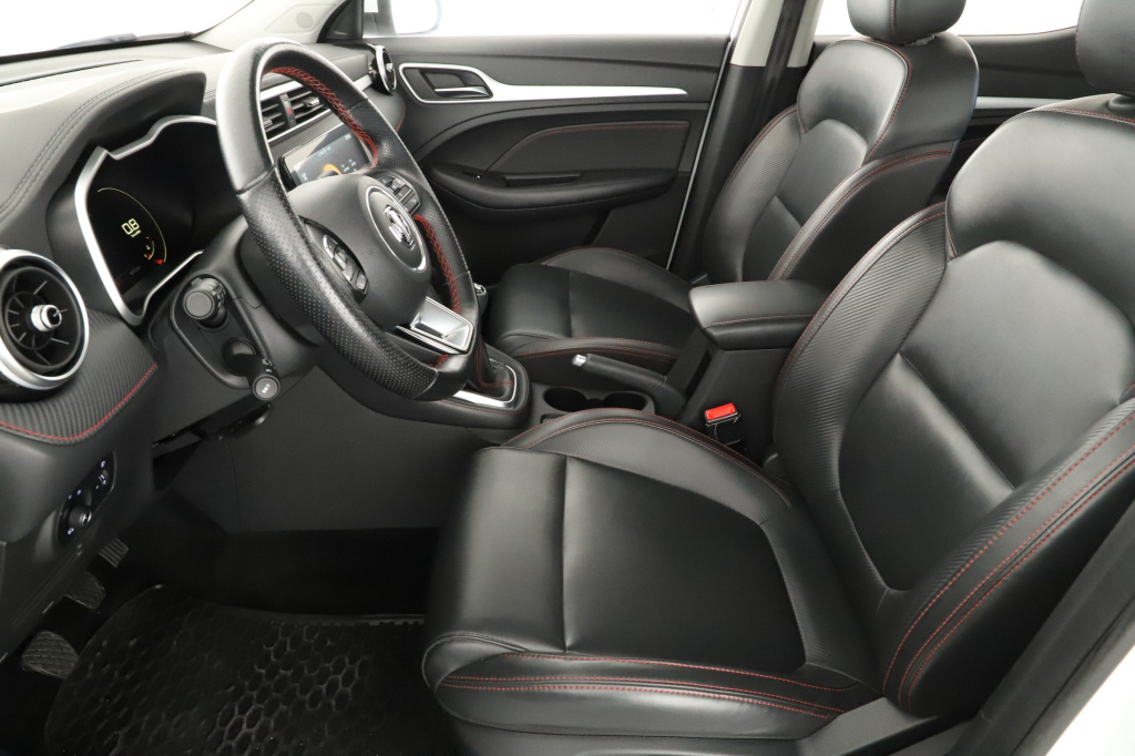 MG ZS SUV