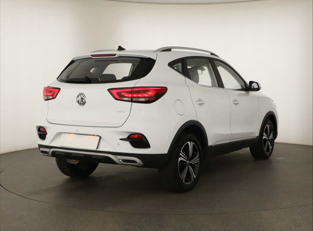 MG ZS SUV