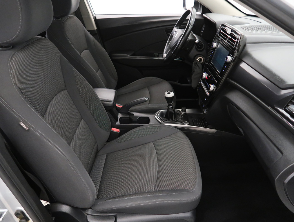 Ssang Yong Tivoli Grand
