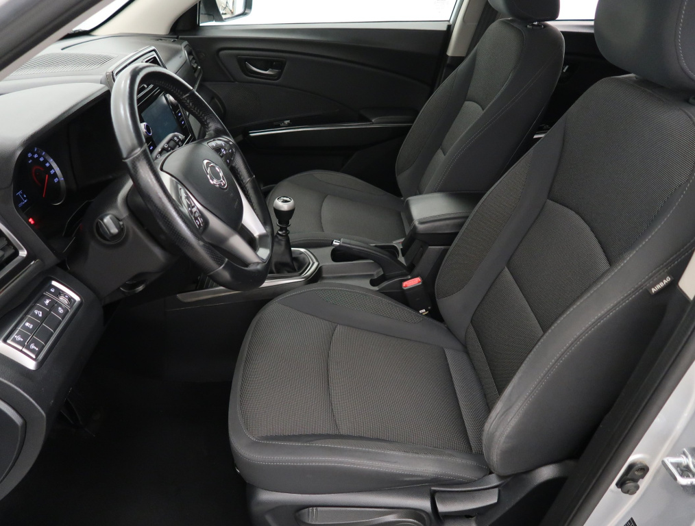 Ssang Yong Tivoli Grand