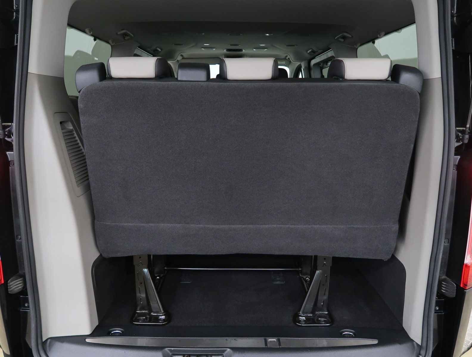 Ford Tourneo Custom - 2019