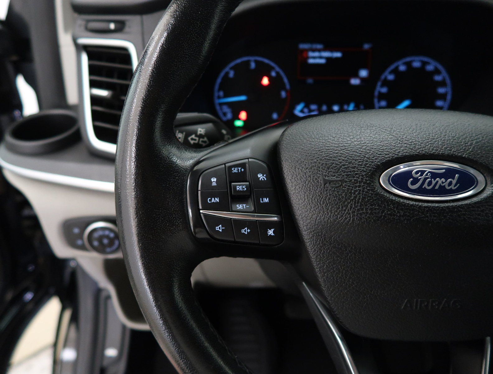 Ford Tourneo Custom - 2019