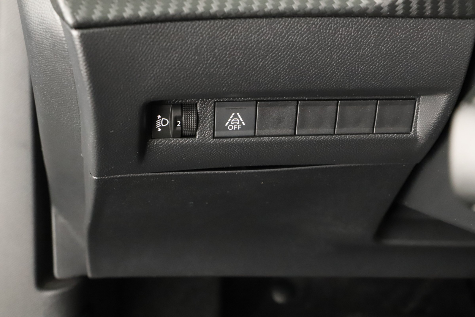 Peugeot 2008 - 2023