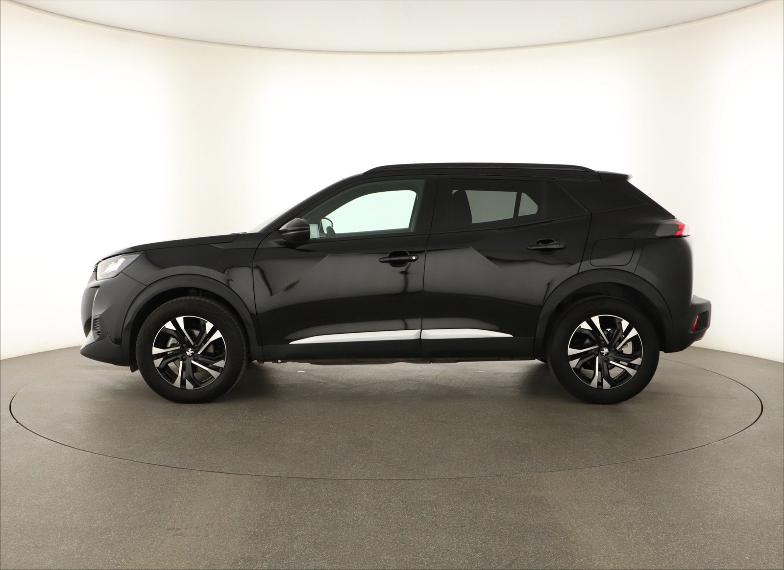 Peugeot 2008 - 2023
