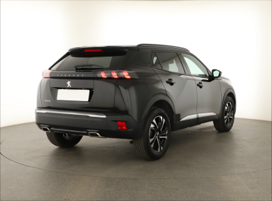Peugeot 2008 - 2023