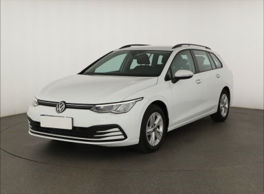 Volkswagen Golf - 2022