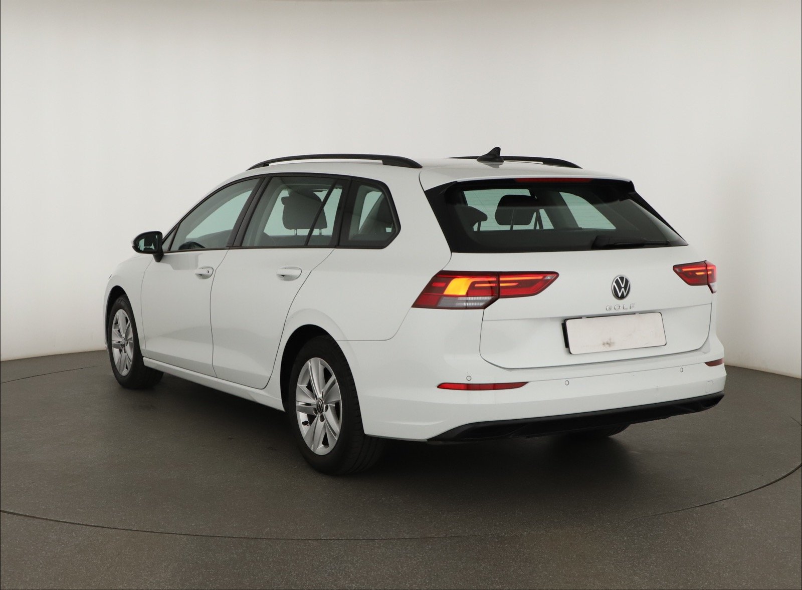 Volkswagen Golf - 2022