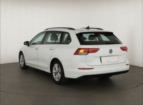Volkswagen Golf - 2022