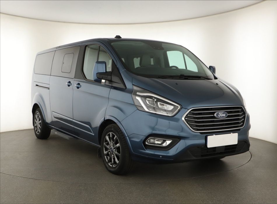Ford Tourneo Custom - 2022