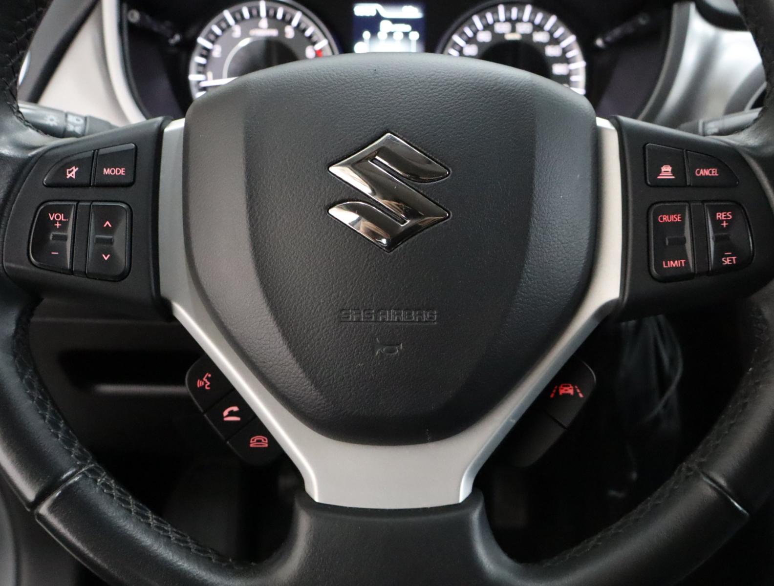 Suzuki Vitara - 2023