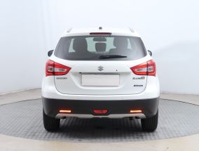 Suzuki SX4 S-Cross - 2020