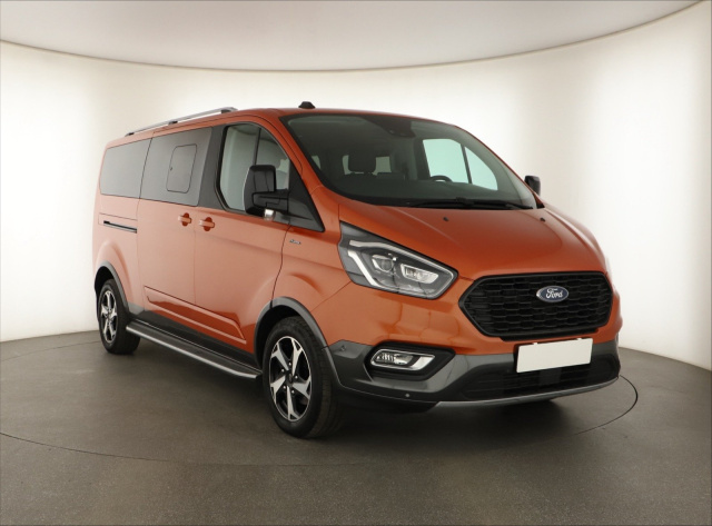 Ford Tourneo Custom 2021