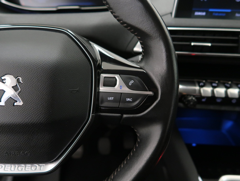 Peugeot 5008, 2021