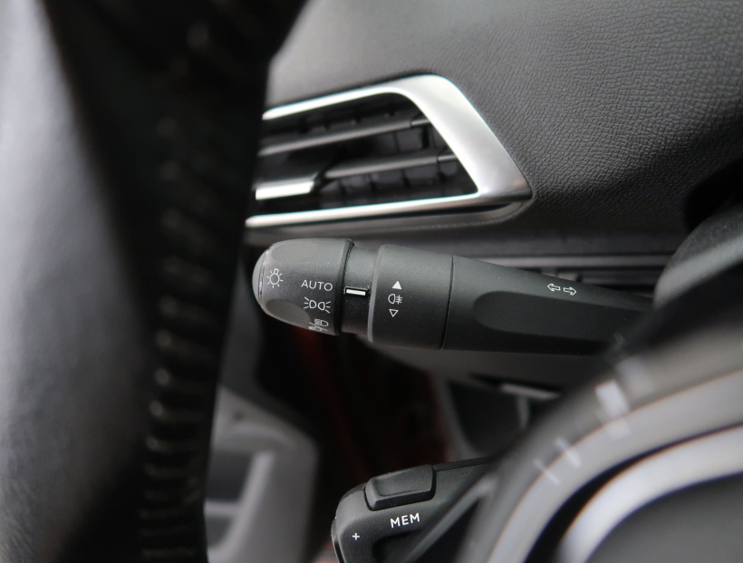 Peugeot 5008, 2021