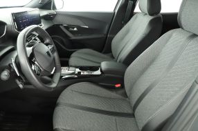 Peugeot 2008 - 2023